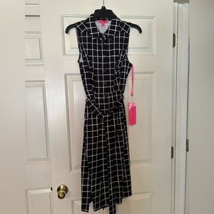 Black and white Betsy Johnson midi dress with belt
